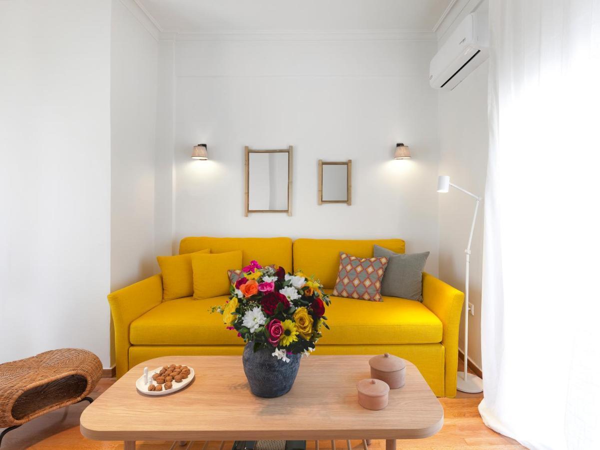Modern Penthouse Overlooking Halkis Chalkís Esterno foto