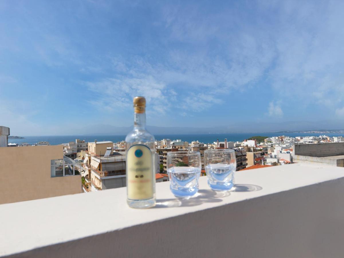 Modern Penthouse Overlooking Halkis Chalkís Esterno foto