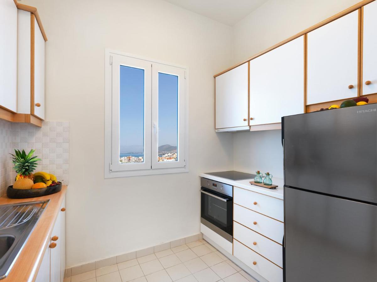 Modern Penthouse Overlooking Halkis Chalkís Esterno foto